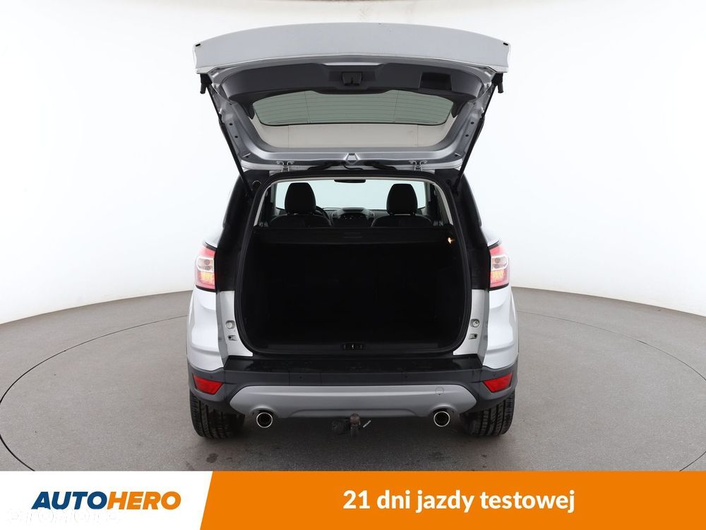 Ford Kuga - 16