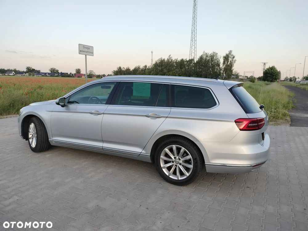 Volkswagen Passat - 8