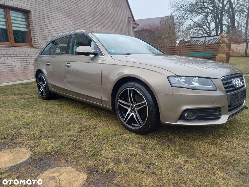 Audi A4 Avant 1.8 TFSI Ambiente - 4