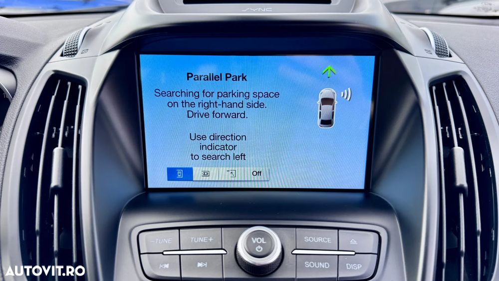 Ford Kuga 1.5 EcoBoost TITANIUM - 19