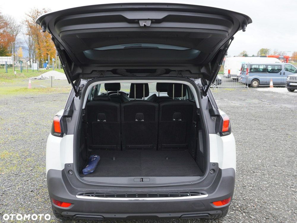 Peugeot 5008 1.2 PureTech Allure Pack S&S - 25