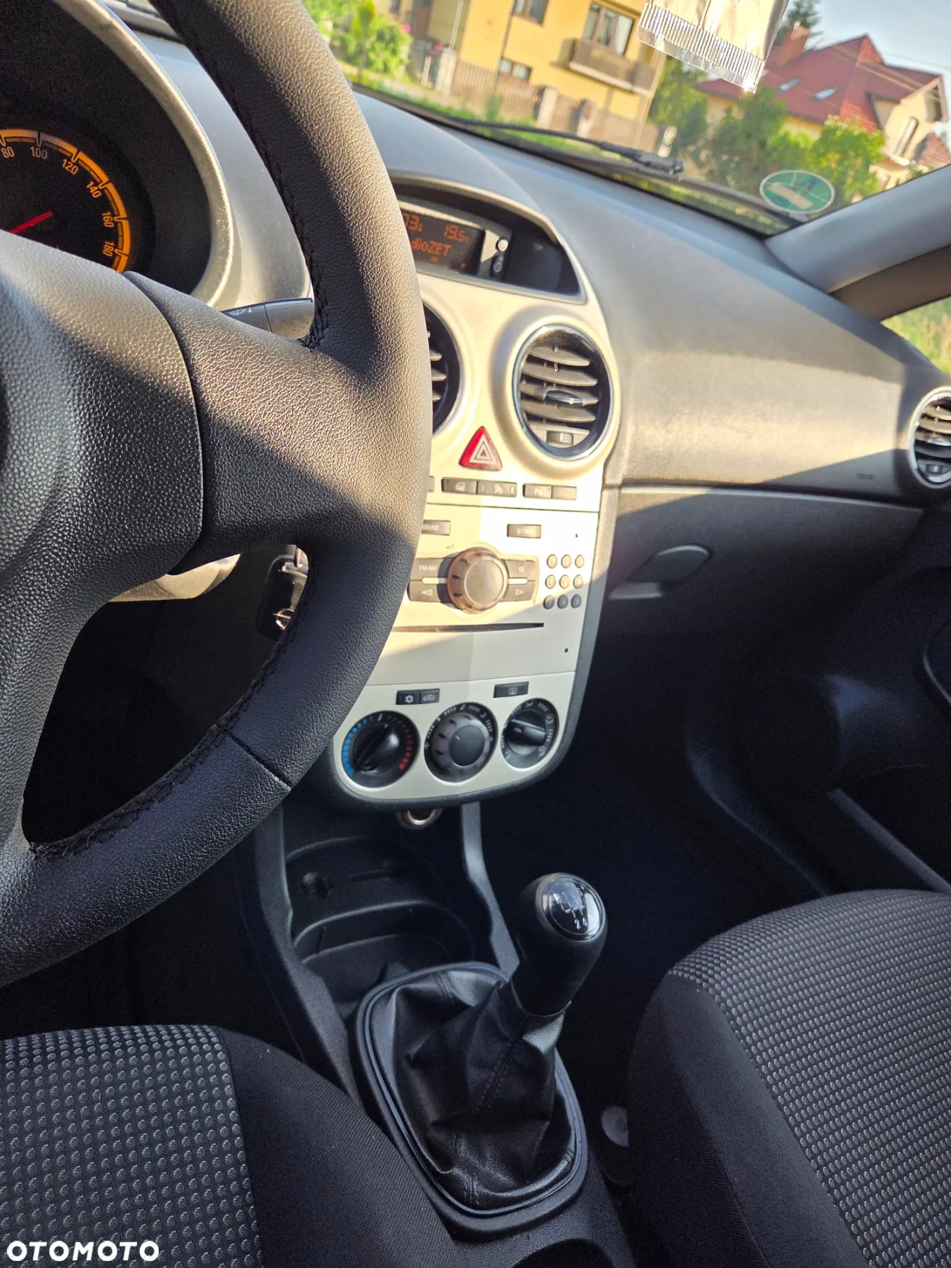 Opel Corsa 1.2 16V Color Edition - 17