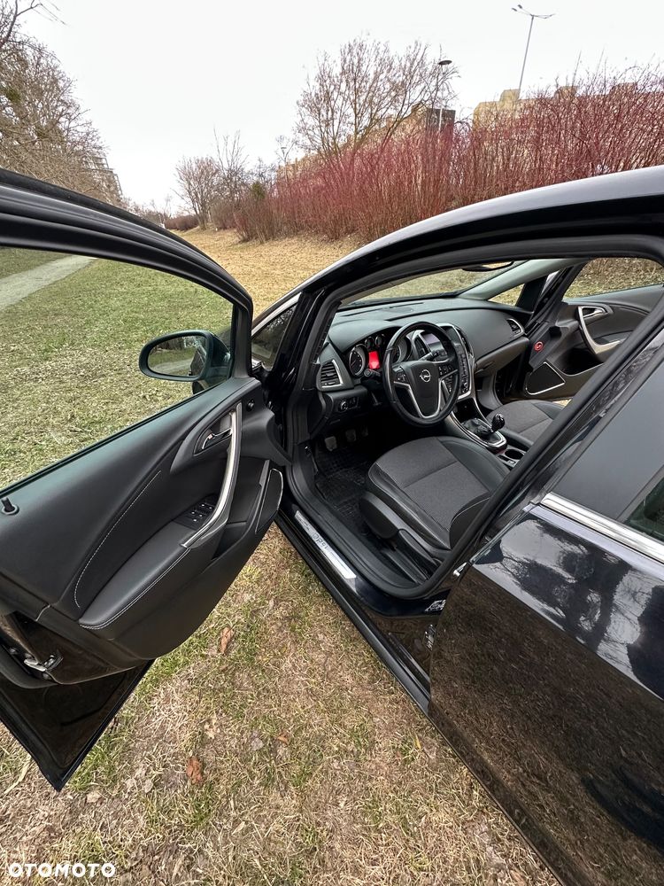 Opel Astra 1.4 Turbo - 17
