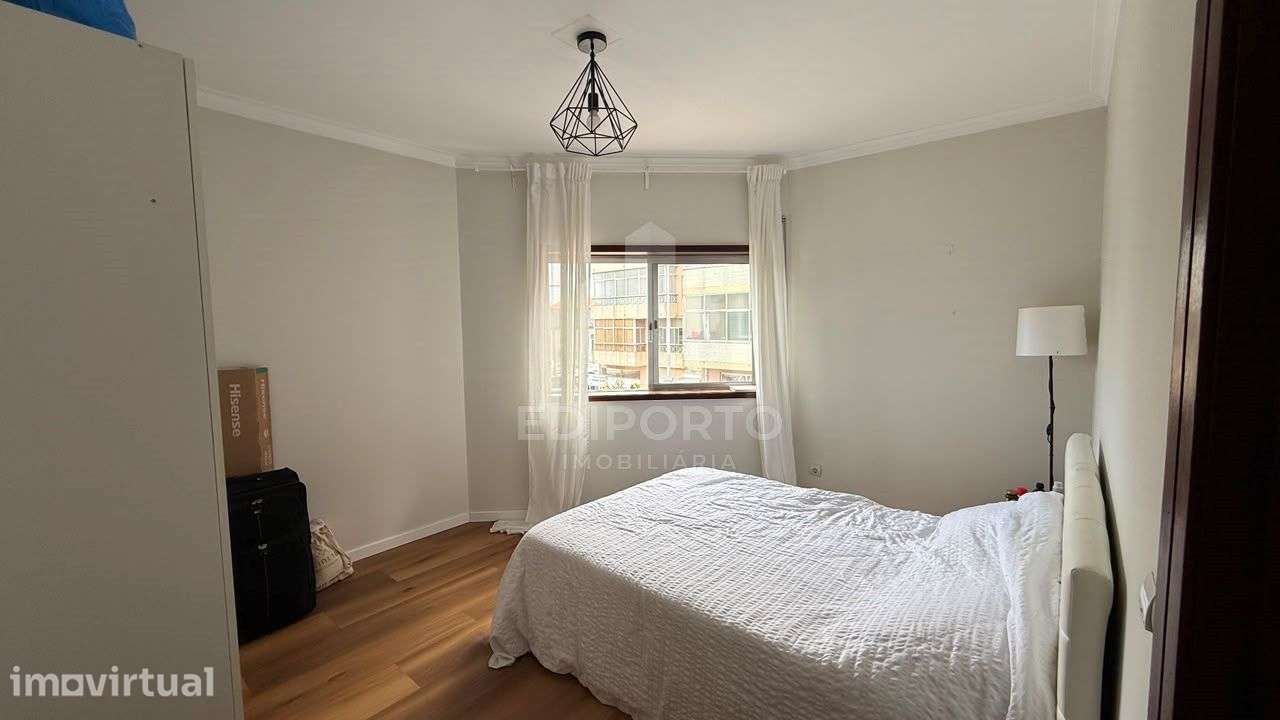 Apartamento T2 mobilado no Candal, próximo ao arrábida Shopping -  Dis - Grande imagem: 5/6