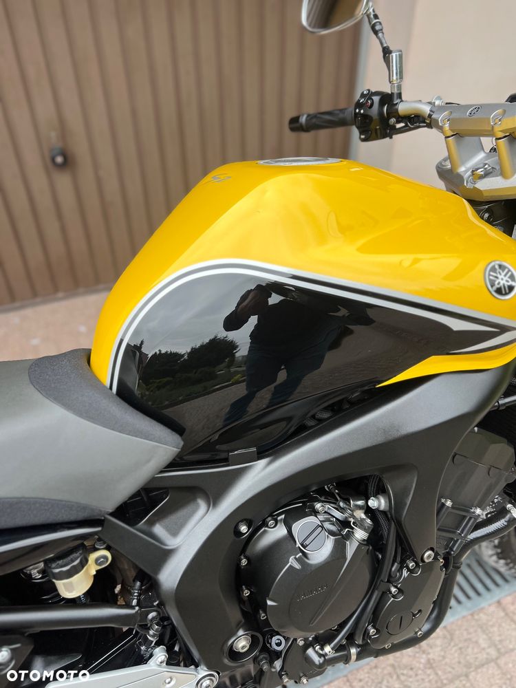 Yamaha FZ6 - 8