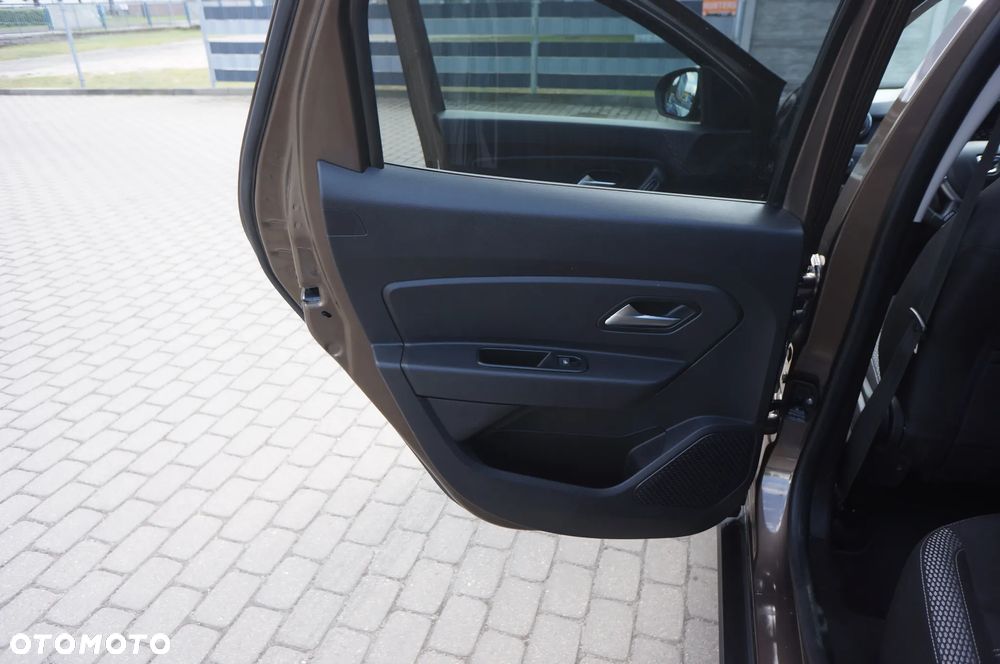 Dacia Duster 1.5 Blue dCi Prestige - 14