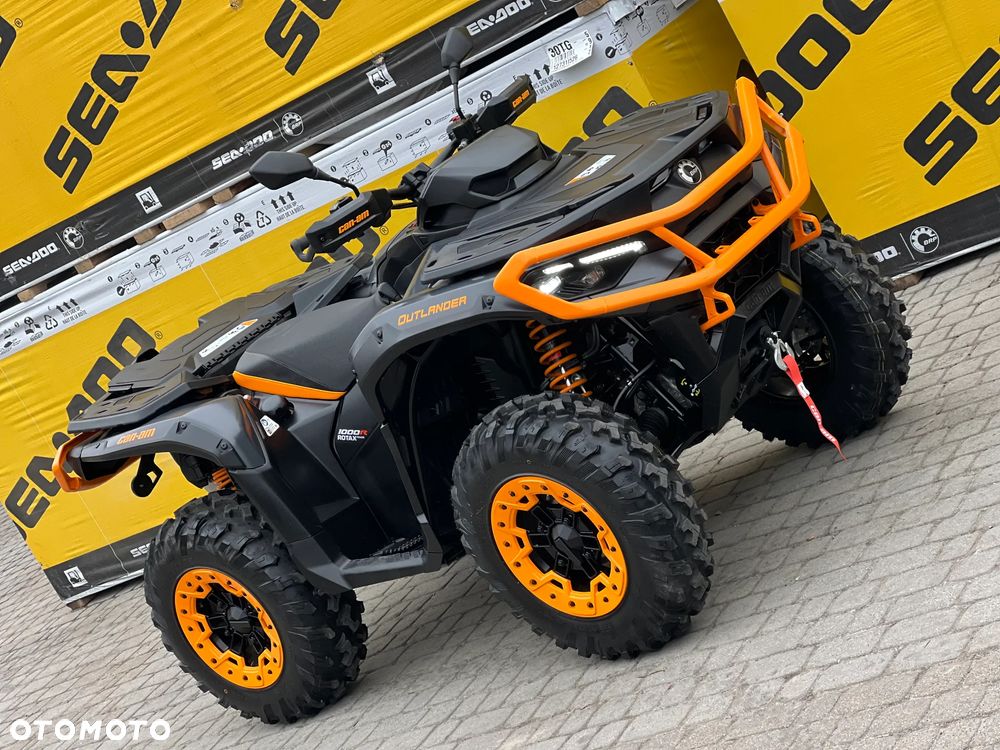 Can-Am Outlander - 12