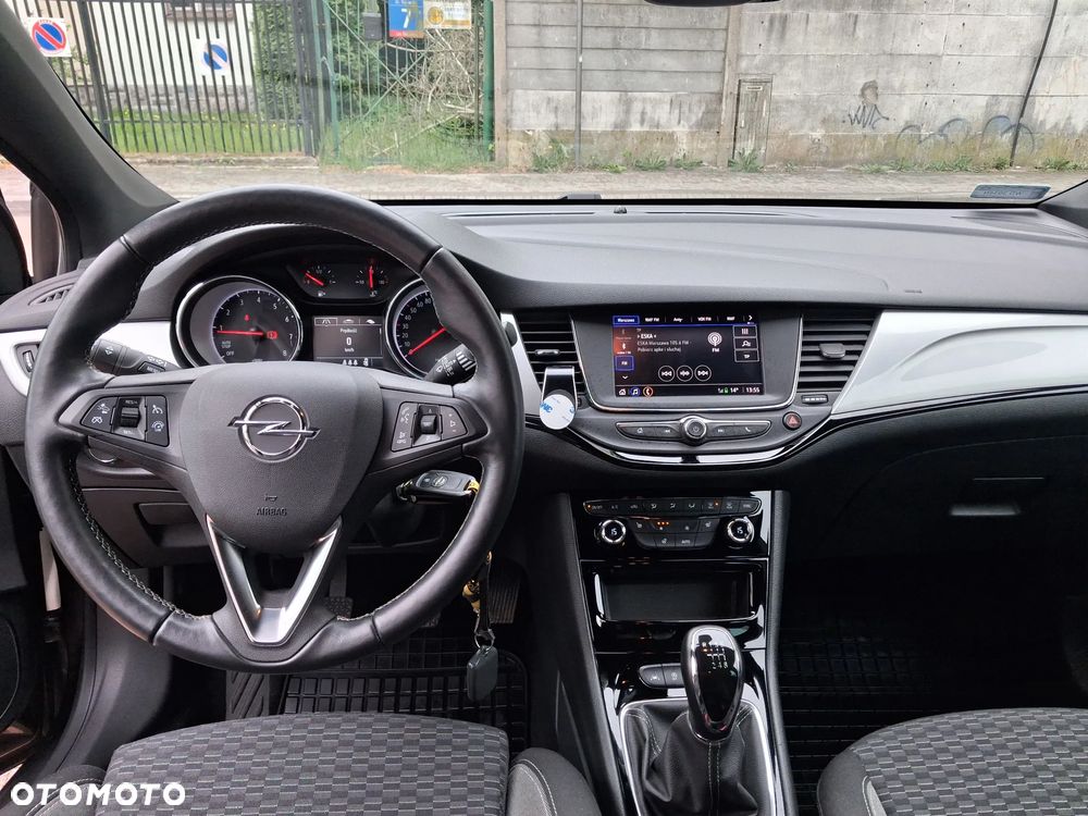 Opel Astra - 25