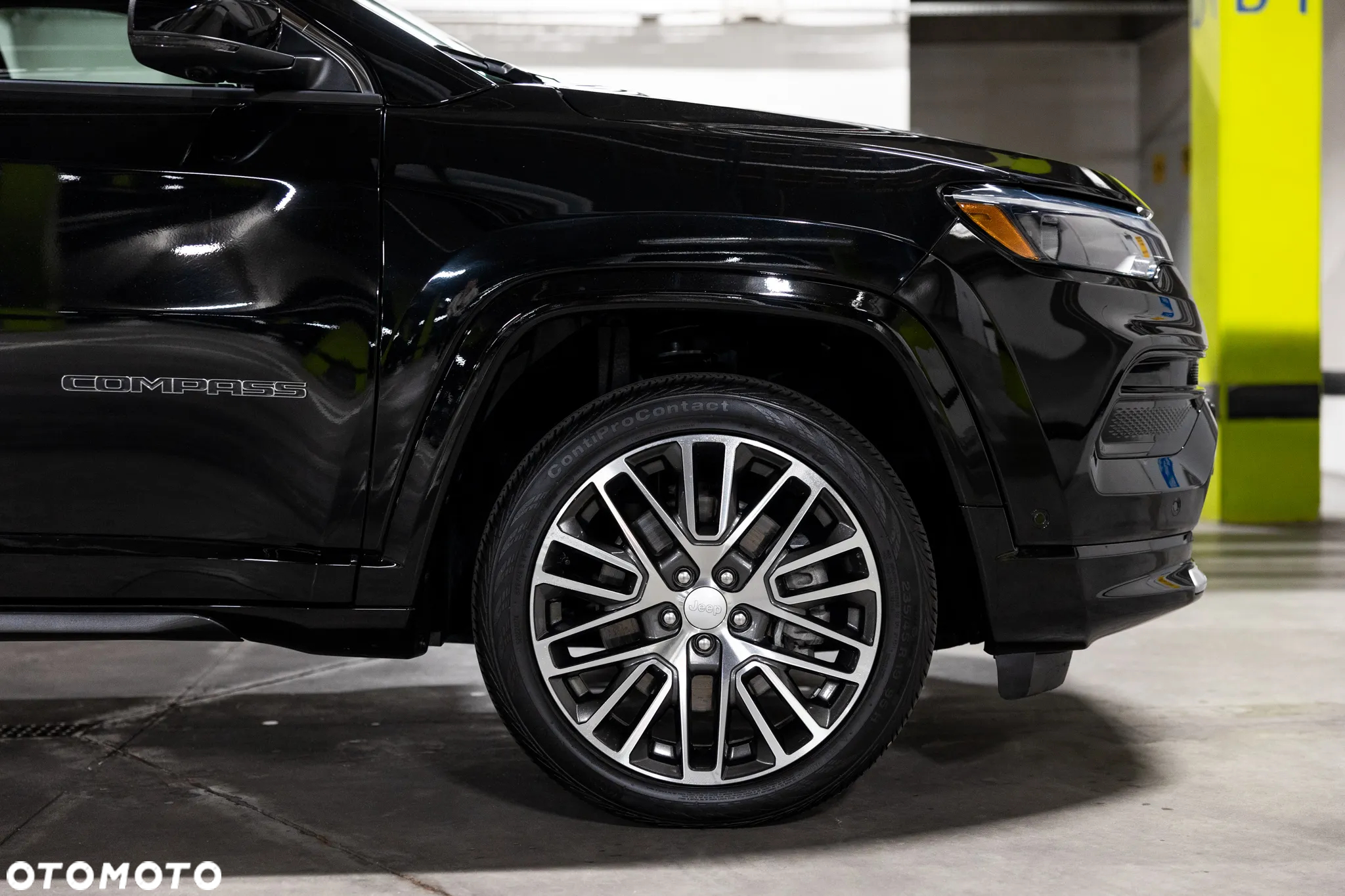 Jeep Compass - 9