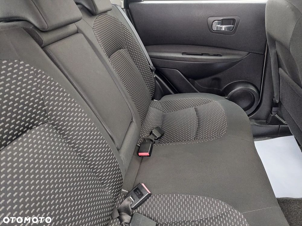 Nissan Qashqai - 35