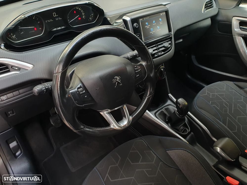 Peugeot 2008 1.6 BlueHDi Style - 3