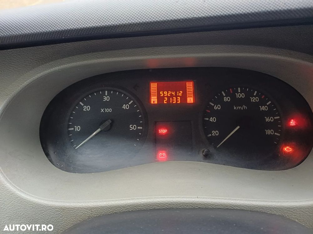 Renault Master 2.5 dCi 120 L2H3 - 1