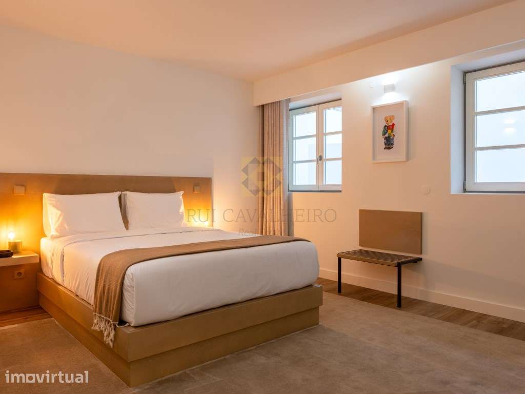 Apartamento T1 Moderno junto à Ponte D. Luís I - 350m da Estação de... - Grande imagem: 5/23