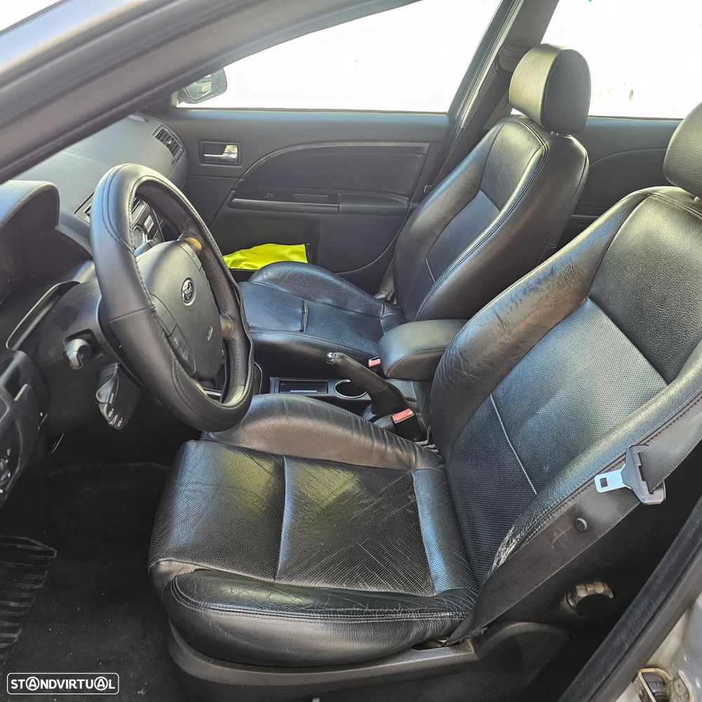 Ford Mondeo 2.0 TDCI Trend - 29