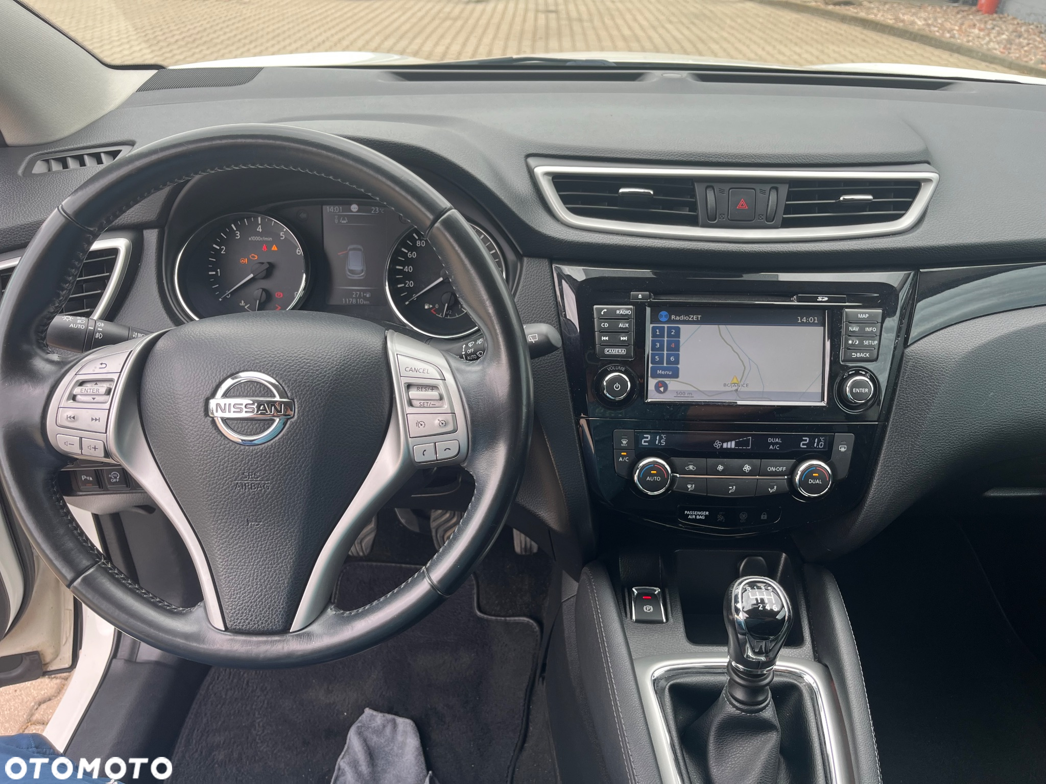 Nissan Qashqai 1.2 DIG-T N-Connecta - 10