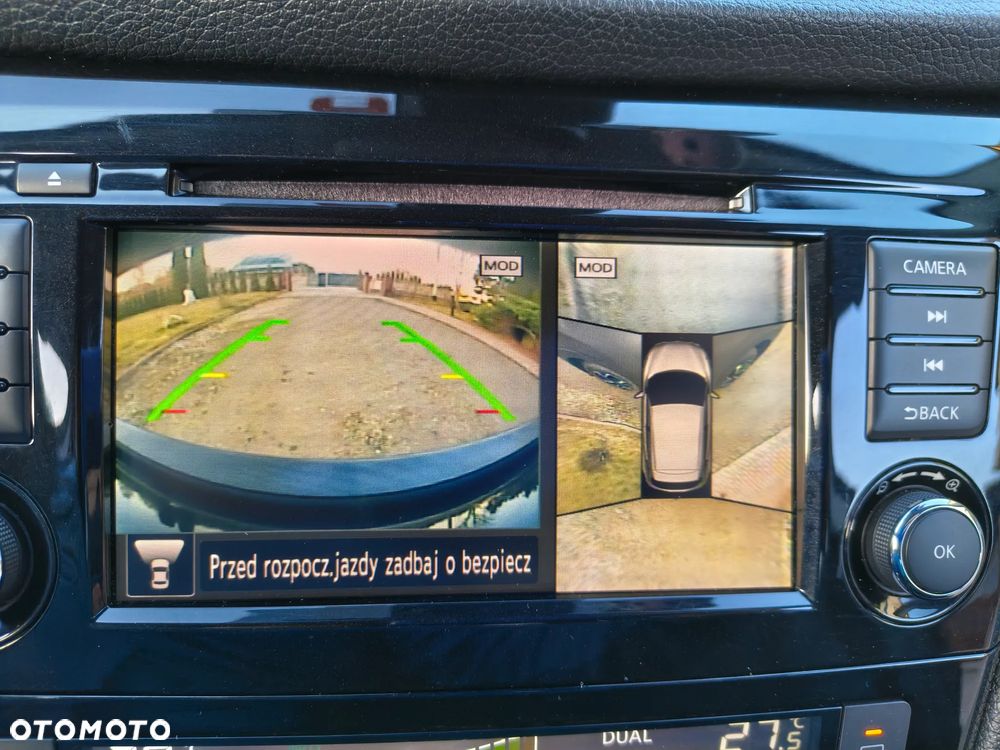 Nissan Qashqai 1.7 dCi 4x4 N-Connecta Xtronic - 11