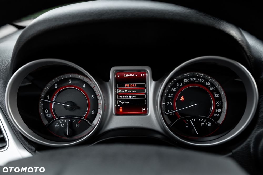 Fiat Freemont 2.0 Multijet 16V DPF Automatik Allrad Black Code - 28