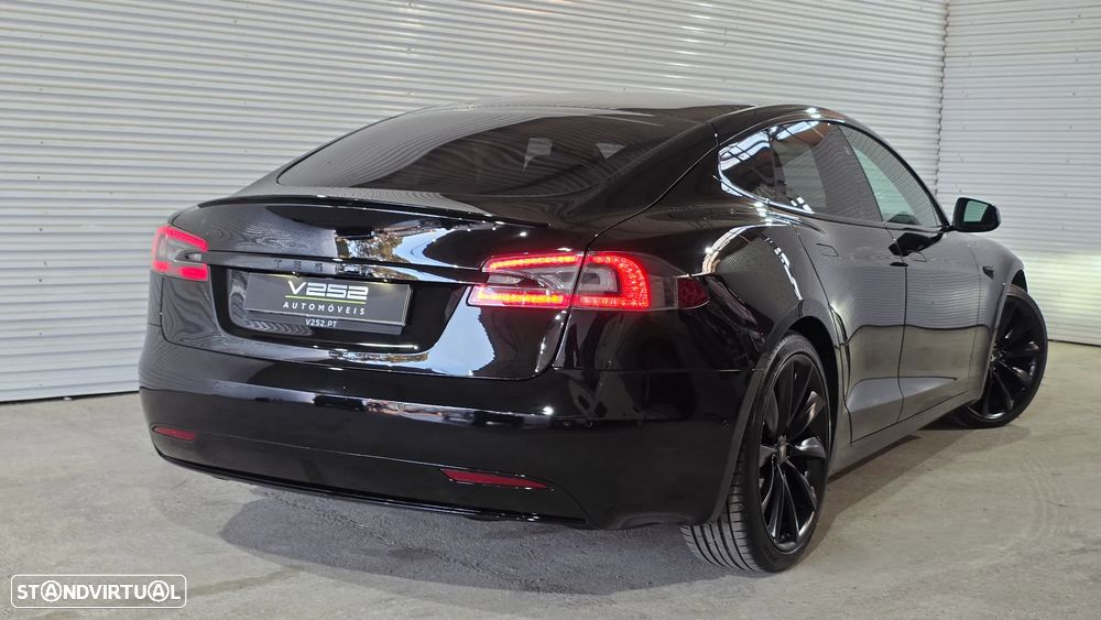 Tesla Model S 100D - 10