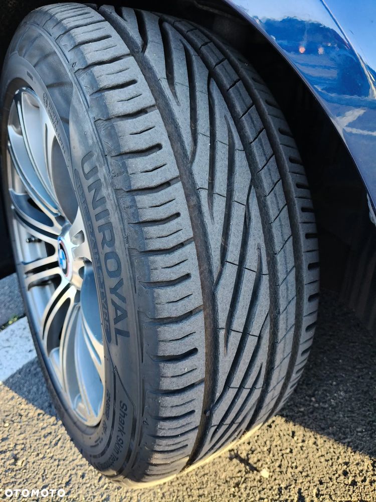 BMW Seria 5 525d - 16