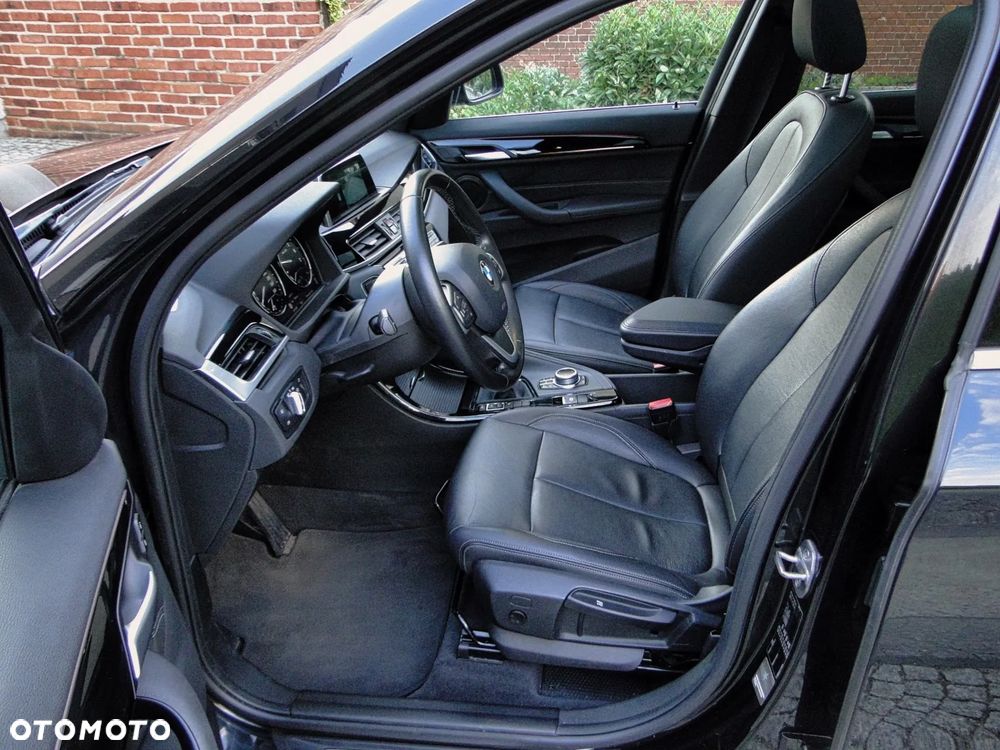 BMW X1 sDrive18i GPF xLine - 19