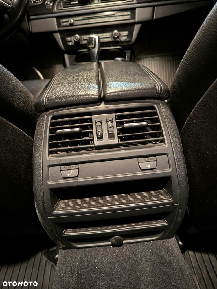 BMW Seria 5 530d - 31