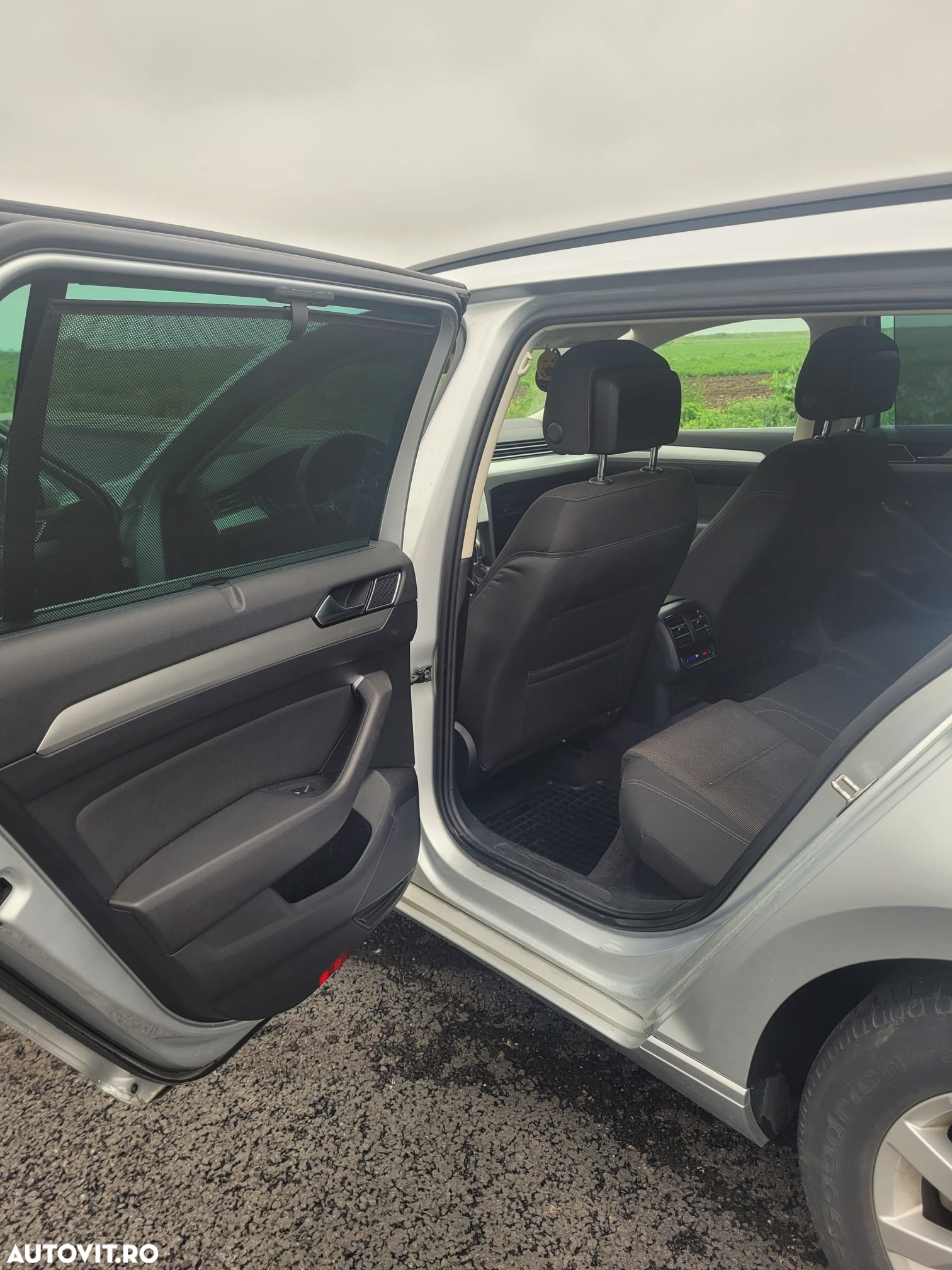 Volkswagen Passat Variant 2.0 TDI DSG 4Motion Comfortline - 7