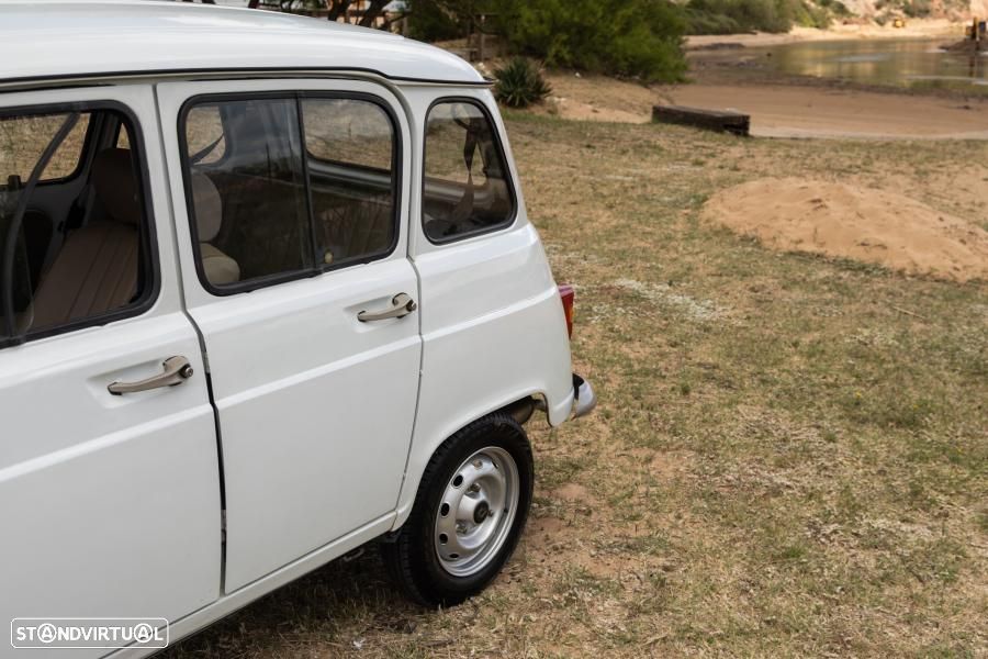Renault 4 1.0 TL Savanne - 15