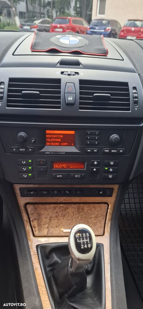 BMW X3 2.0d - 9
