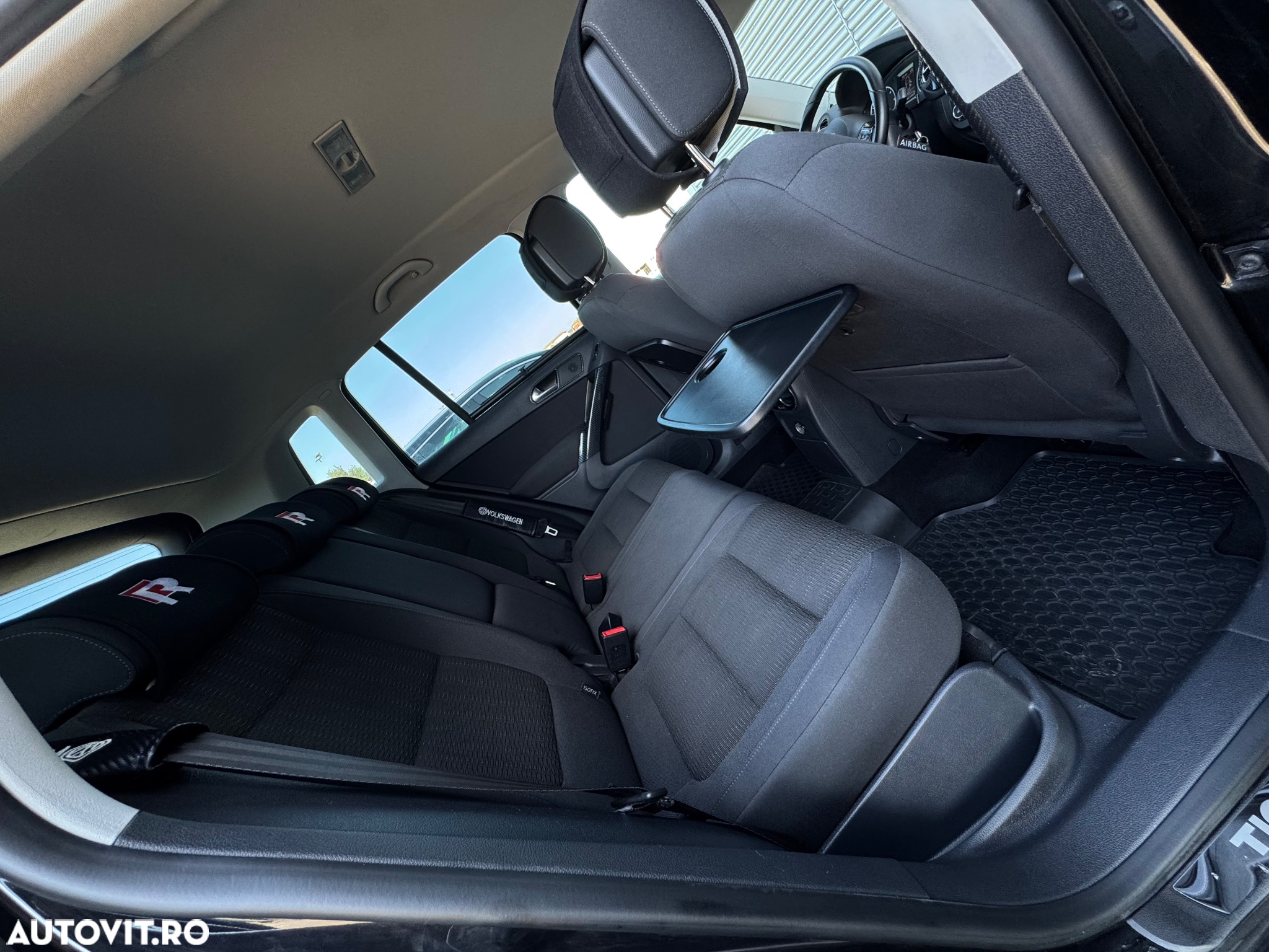 Volkswagen Tiguan - 7