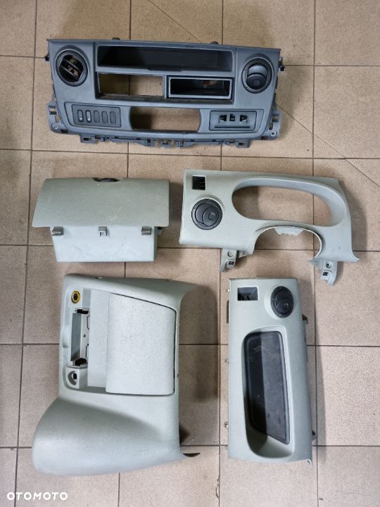 ELEMENT DESKI PANEL KOKPITU MASTER MOVANO MASCOTT 04-10r. EU - 1