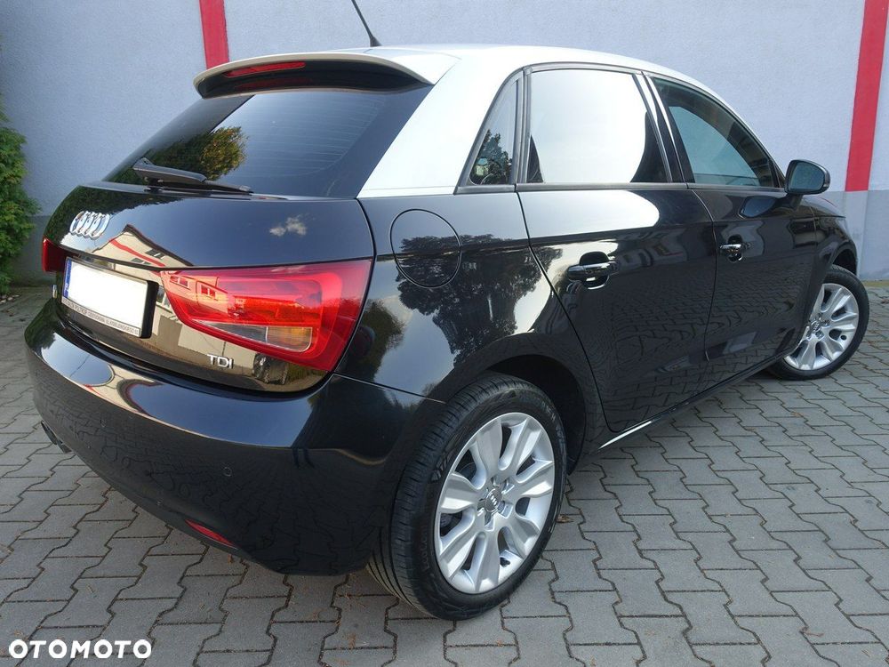 Audi A1 Sportback 1.6 TDI Ambition S tronic - 7