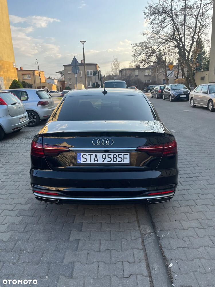 Audi A4 Limousine - 4