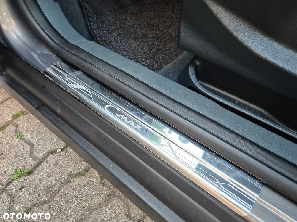 Ford C-MAX - 23