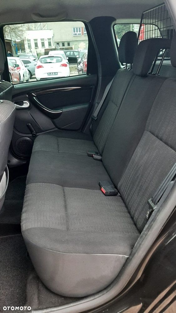 Dacia Duster 1.6 16V 4x2 - 16