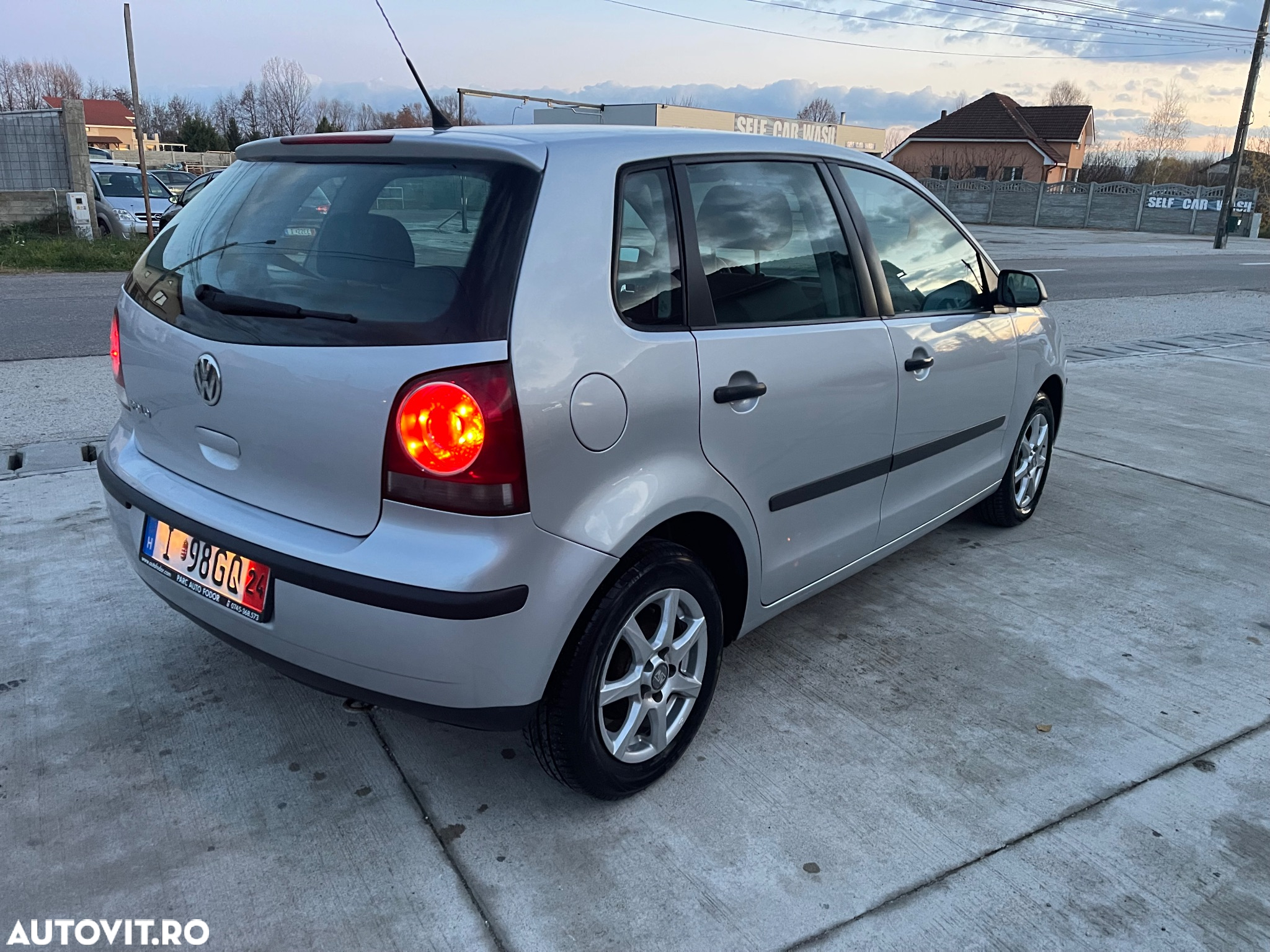 Volkswagen Polo 1.2 Team - 5