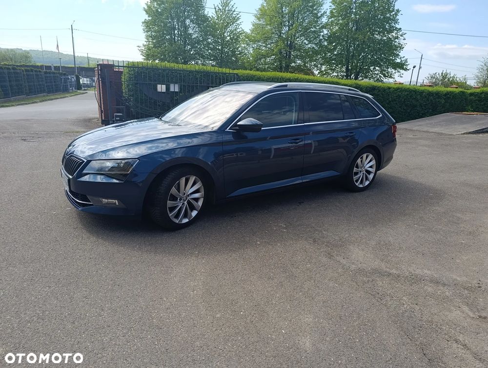 Skoda Superb 2.0 TSI 4x4 Style DSG - 1