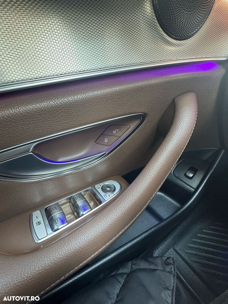 Mercedes-Benz E - 7