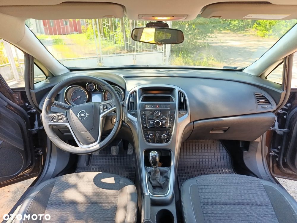 Opel Astra 1.6 Active EU6 - 11