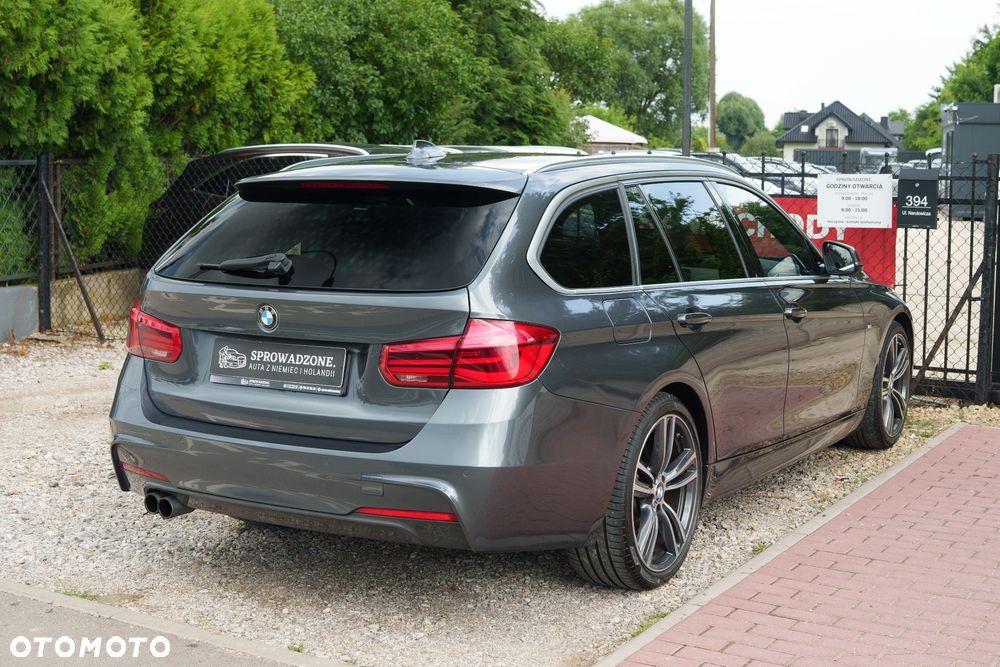BMW Seria 3 320i Edition M Sport Shadow - 29