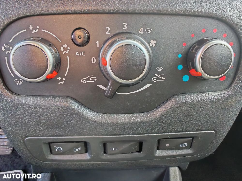 Dacia Lodgy TCe 130 GPF (7-Sitzer) Stepway - 19