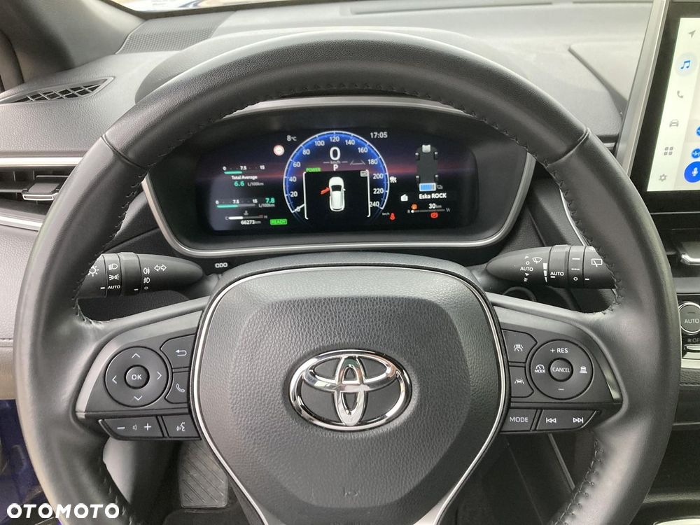 Toyota Corolla Cross - 18