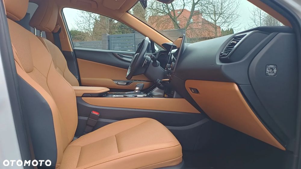 Lexus NX 350h Prestige AWD - 11