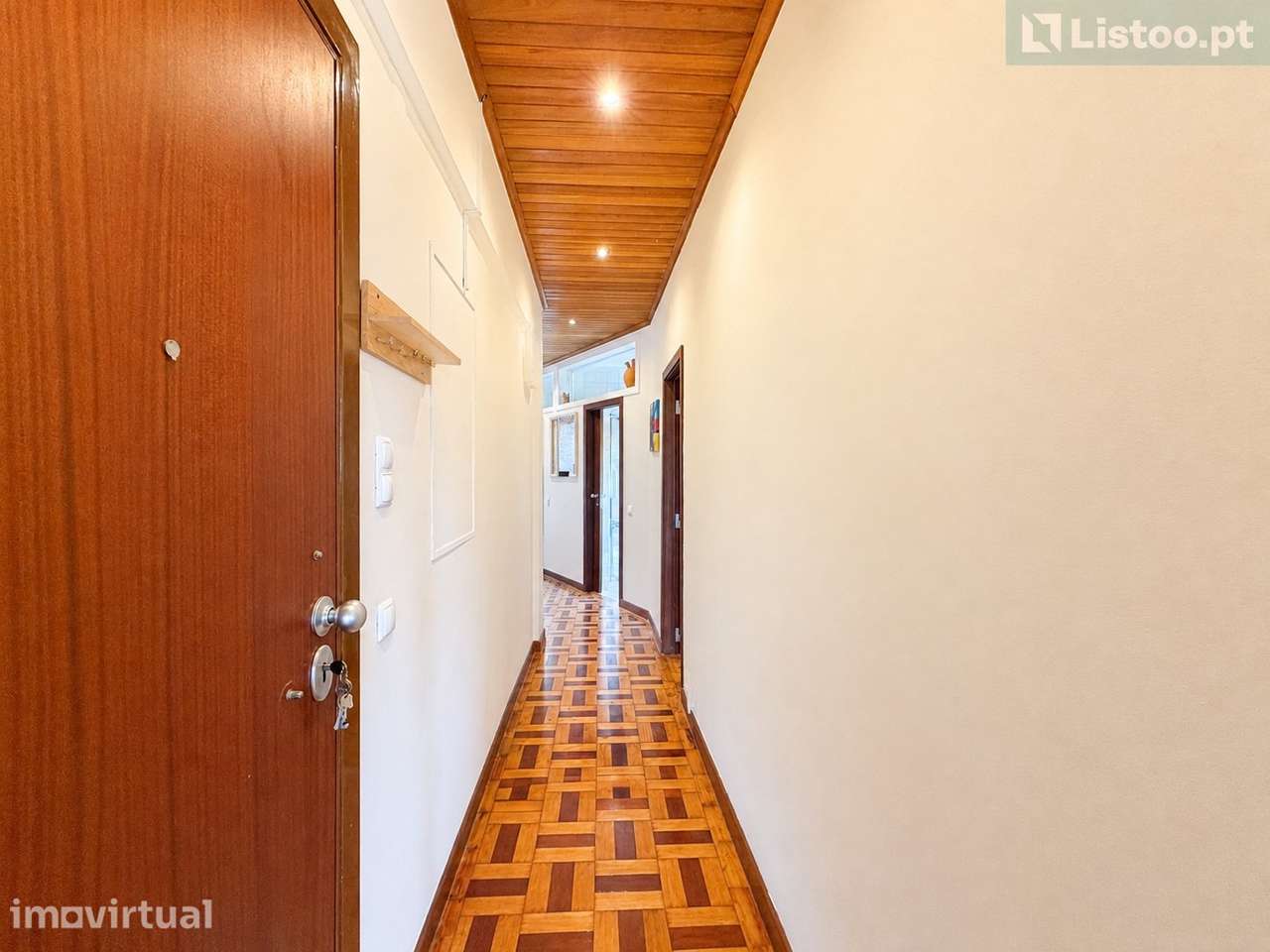 Apartamento T1 + 1 no centro de Algés - Grande imagem: 5/22