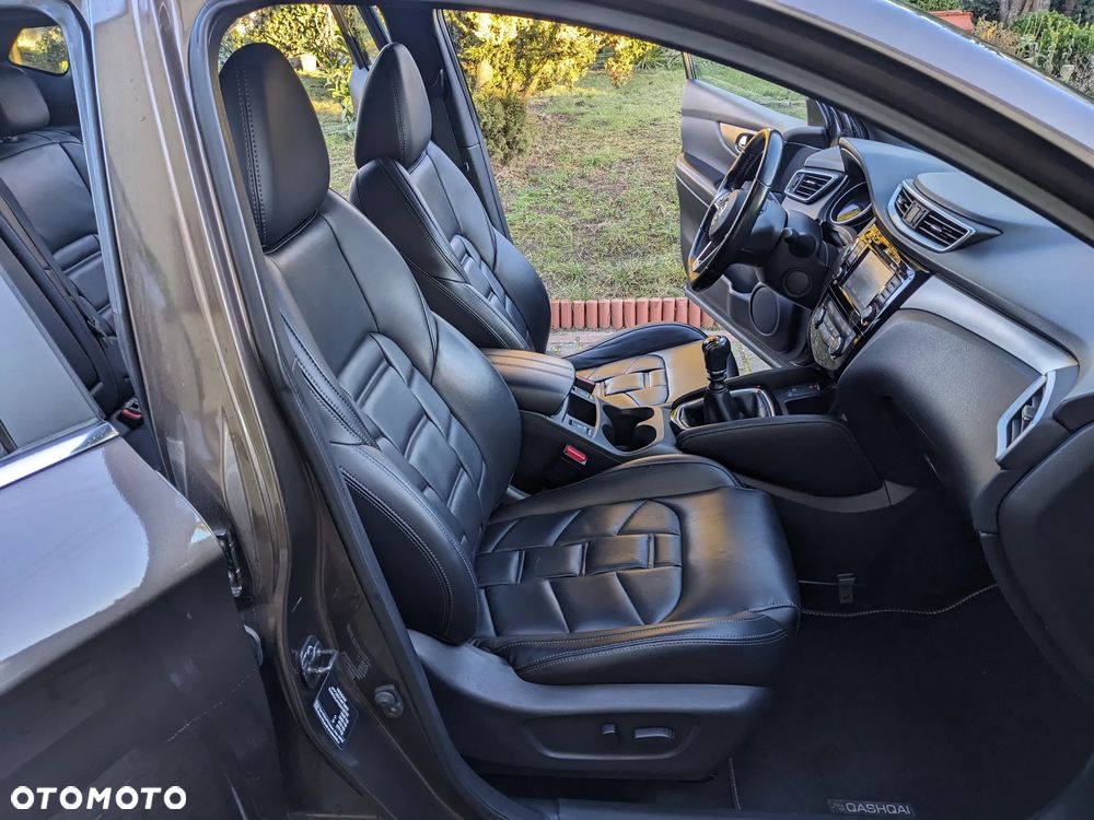 Nissan Qashqai 1.2 DIG-T Tekna+ - 22