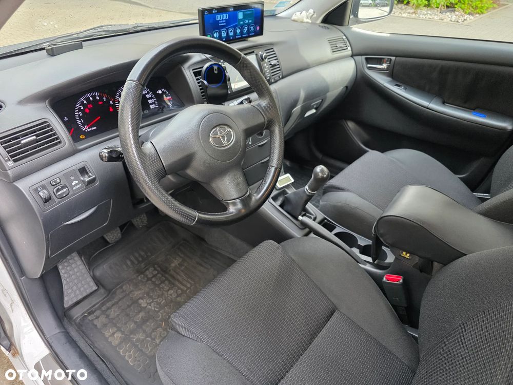 Toyota Corolla 1.4 VVT-i Terra - 12