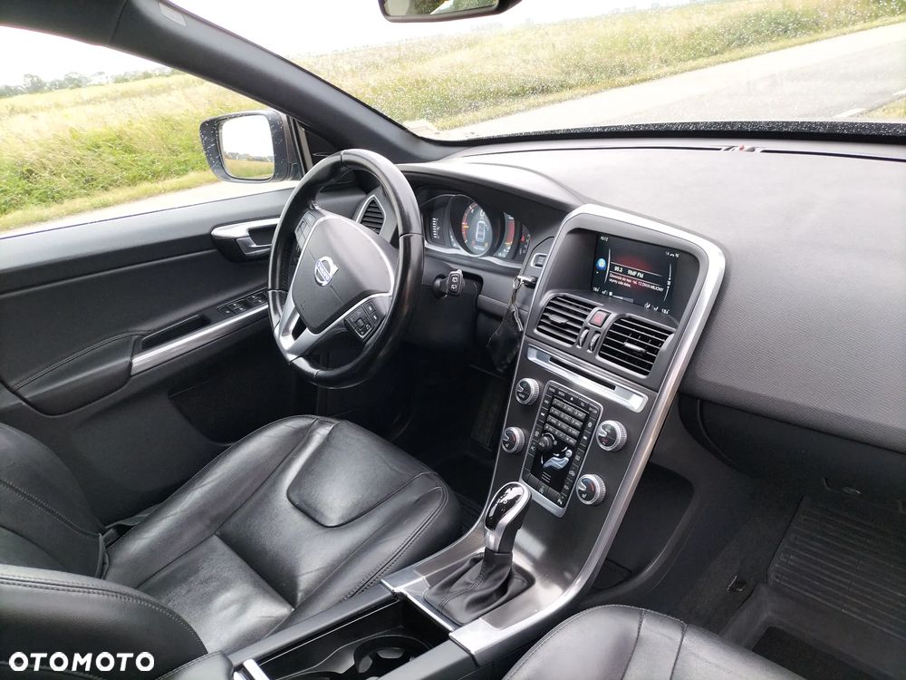 Volvo XC 60 D4 Drive-E Momentum - 7
