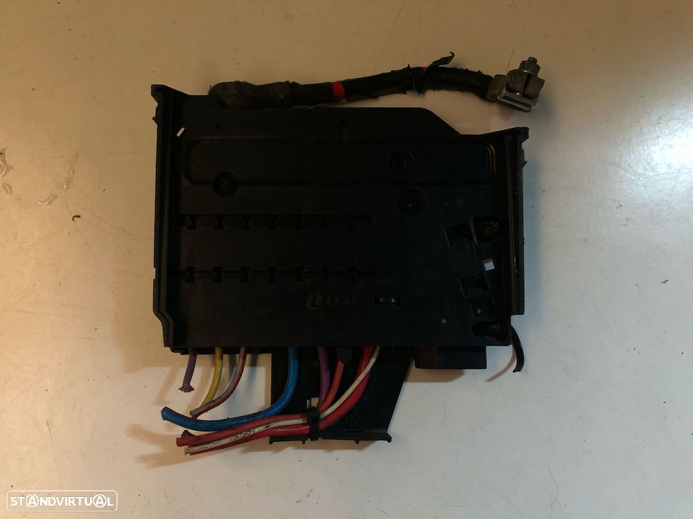 FORD FOCUS III / FIESTA V CAIXA RELE FUSIVEIS BATERIA - MD073 - 3