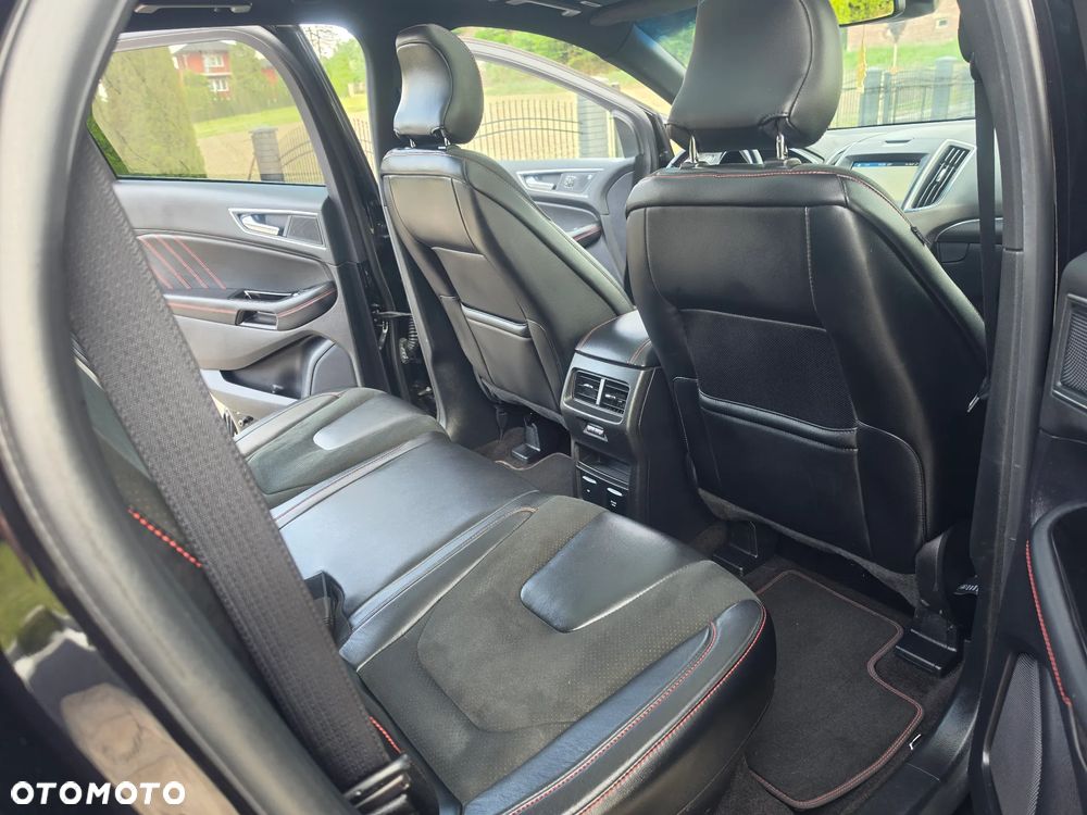 Ford Edge 2.0 EcoBlue Bi-Turbo 4x4 ST-LINE - 39