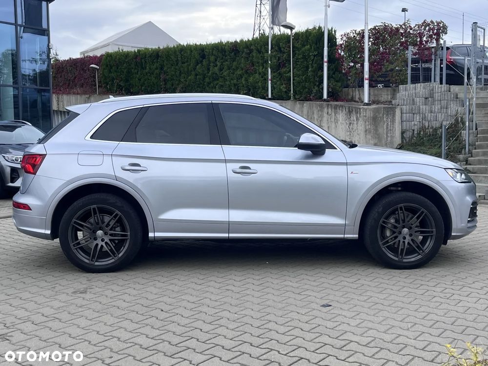 Audi Q5 2.0 TFSI quattro S tronic design - 8