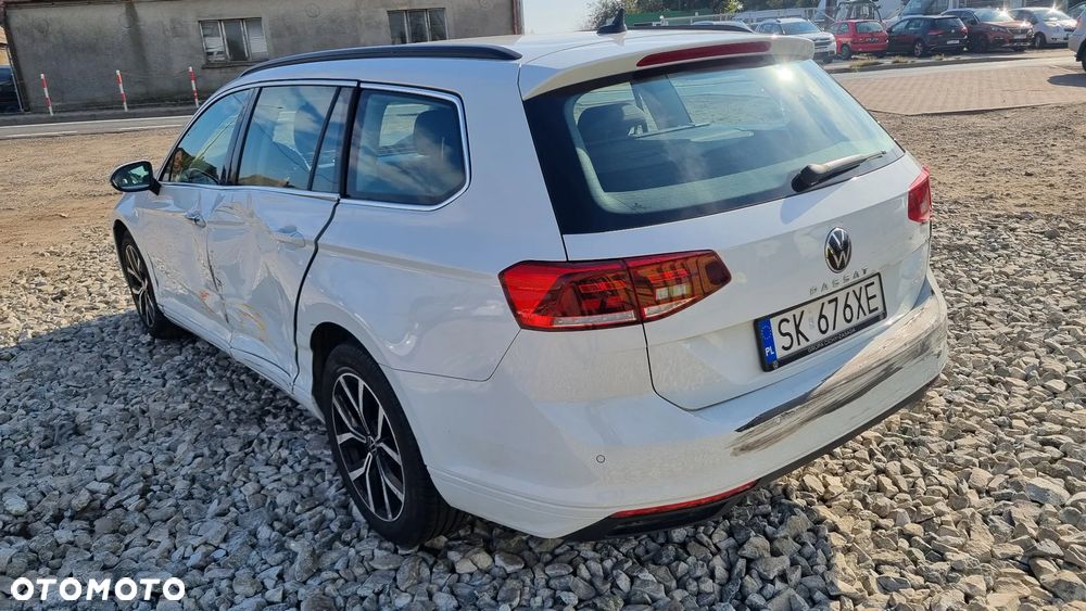 Volkswagen Passat - 6